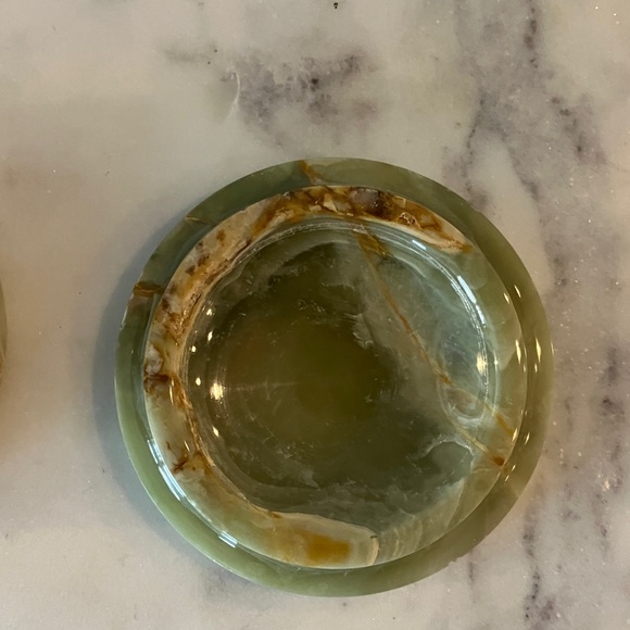 Green Onyx Decorative Trinket Box - Picture 4 of 11